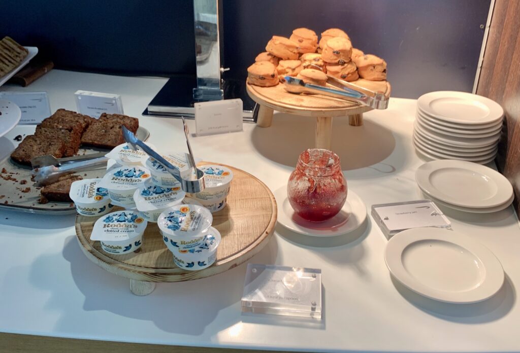The British Airways Lounge at the B Gate London Heathrow Scones