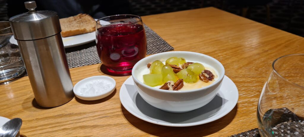 Chobani (Greek) yoghurt with local honey, grapes and pecans, Qantas Lounge Tom Bradley Terminal Los Angeles