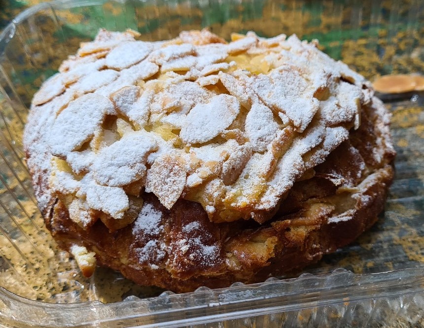 A Fornada Padaria Sao Paulo Almond Croissant