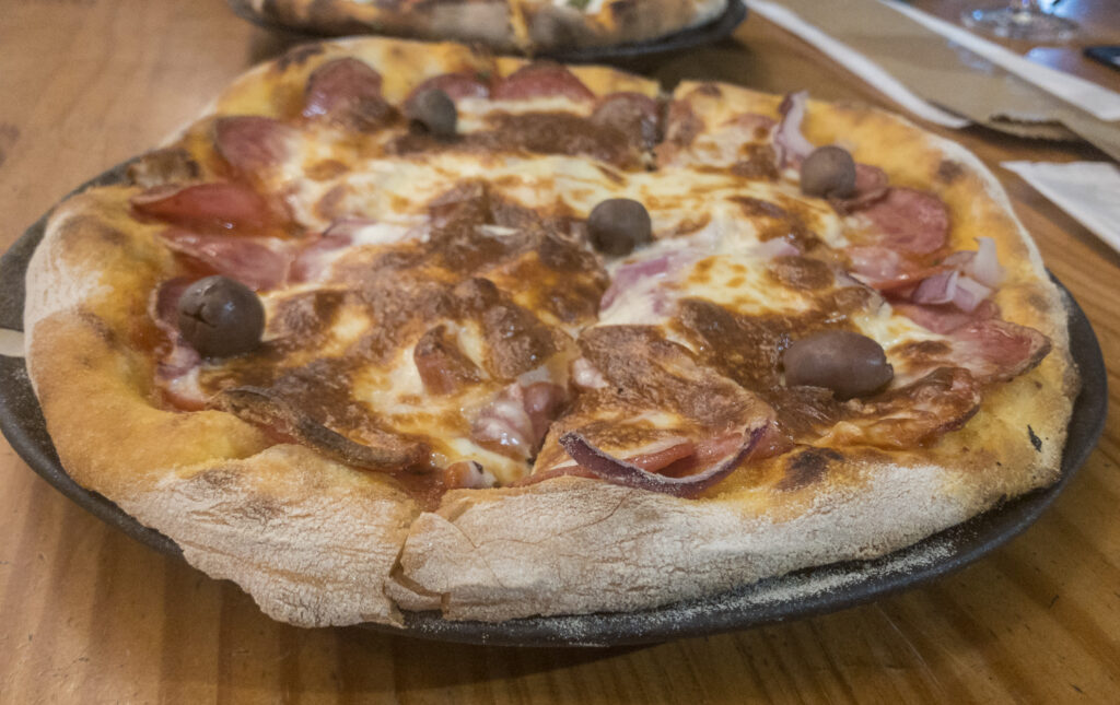 A Fornada Padaria Sao Paulo Calbrese Pizza