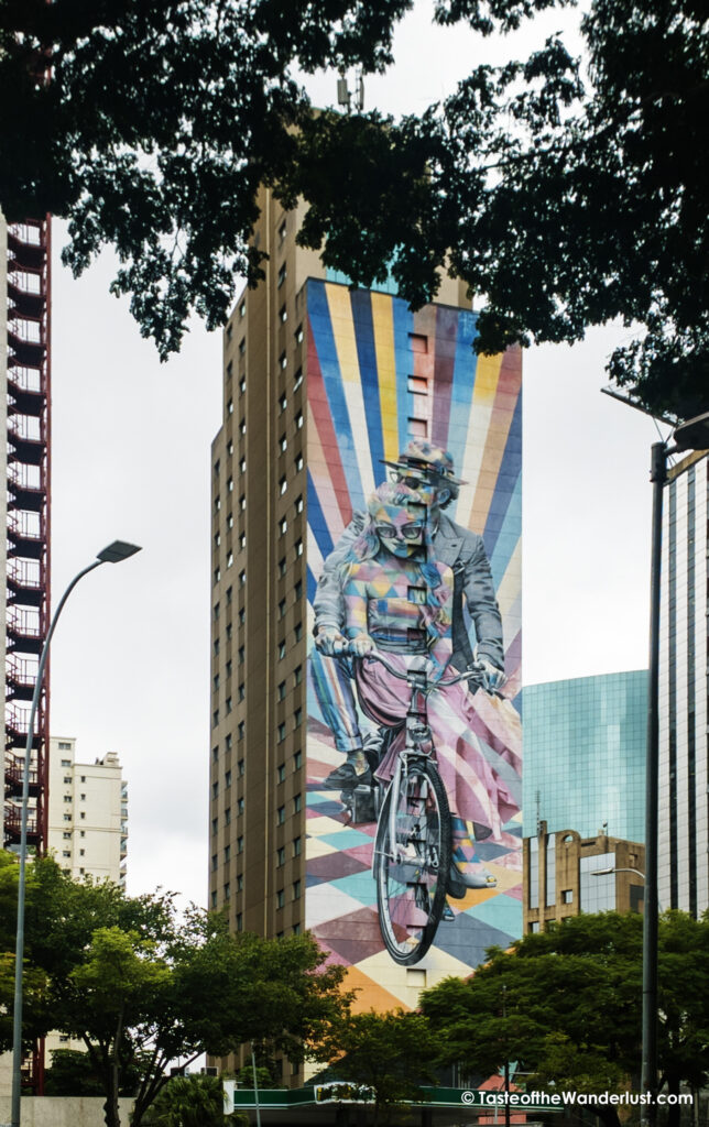 Casal de Bicicleta - Bicycle Couple by Kobra - Sao Paulo