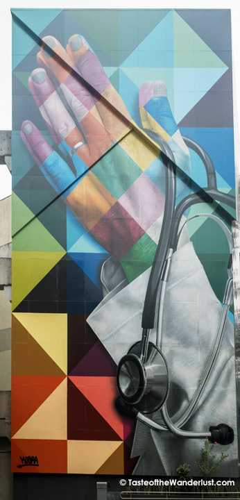 CIÊNCIA E FÉ - Science and Faith by Kobra, Sao Paulo, Brazil