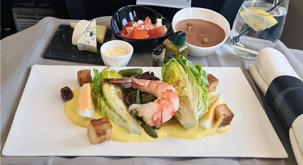 Mediterranean prawn salad