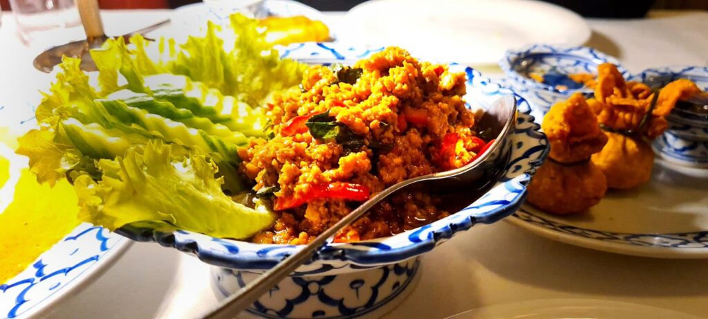 Spicy minced chicken with basil, Pera Thai Istanbul
