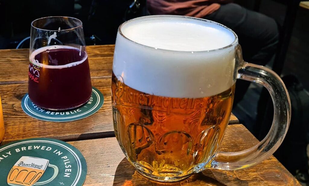 Beers at Hopyard, Mathallen in Oslo