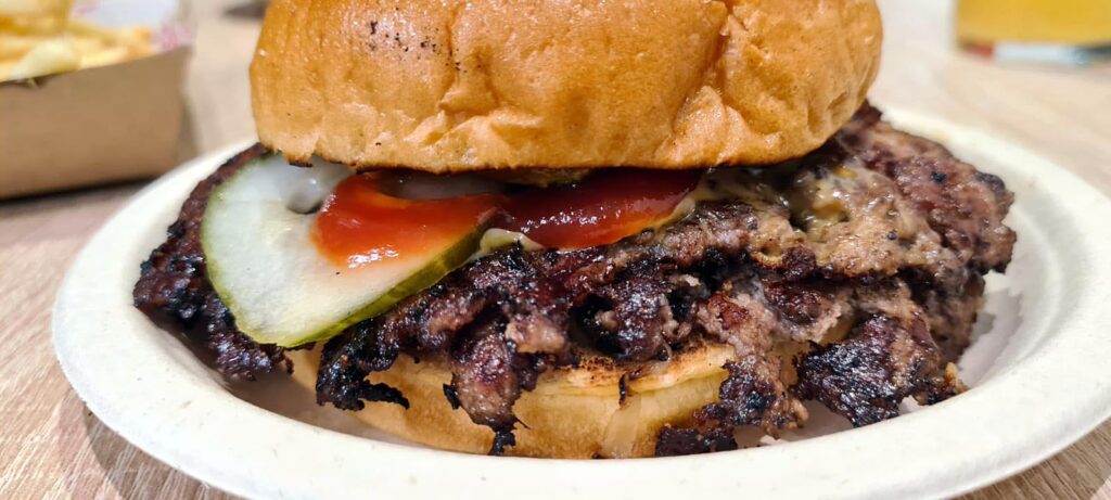 Doug's Hamburgers Smashed Burgers, Oslo