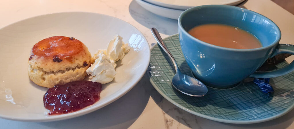 Afternoon Tea in the Hilton Singapore Orchard Executive Lounge