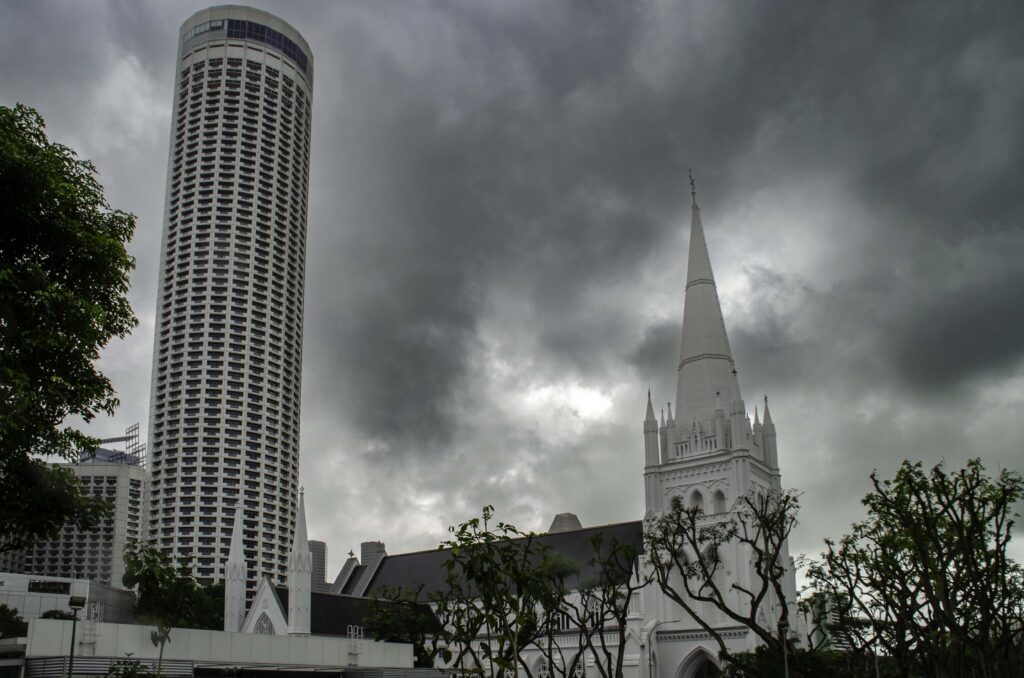 Sightseeing from the Hop on Hop Off Bus Singapore