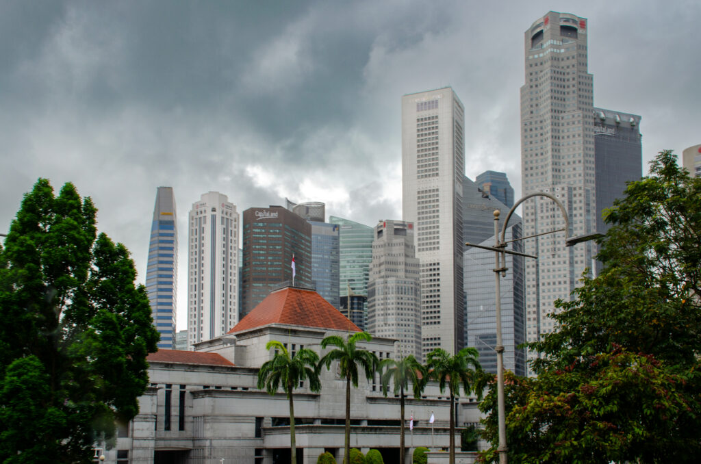 Sightseeing from the Hop on Hop Off Bus Singapore