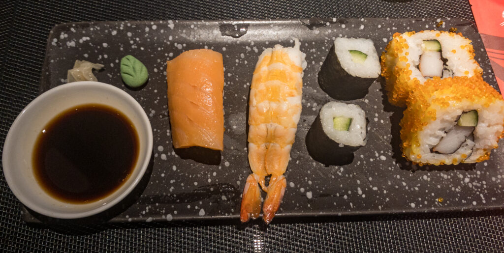 Sushi Qatar Premium Lounge Changi Airport Singapore